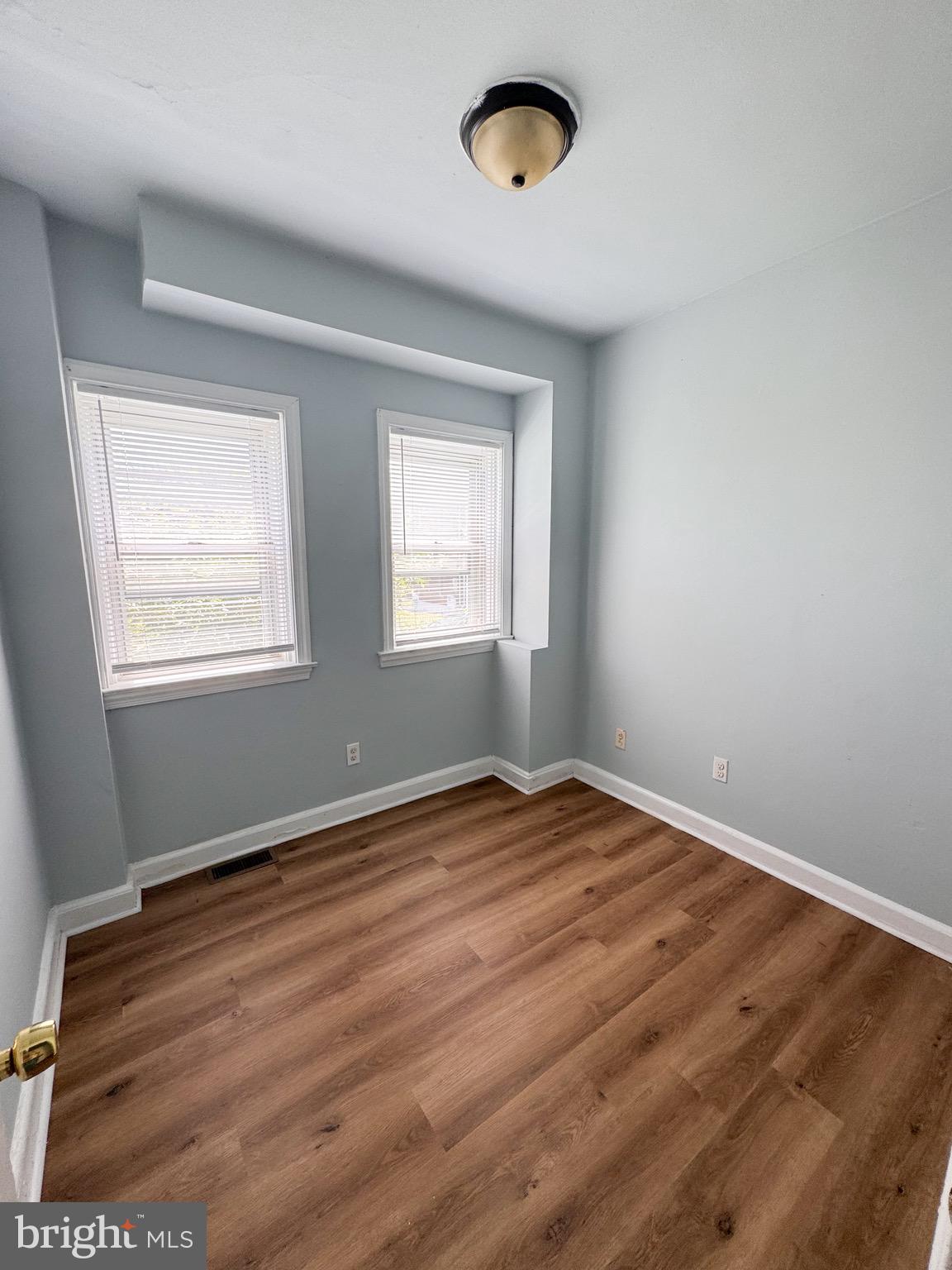 42 S SYCAMORE AVENUE A