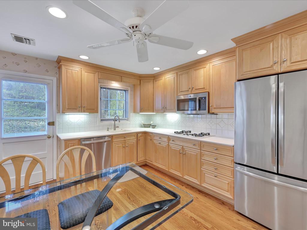 45 GARLOR DRIVE
