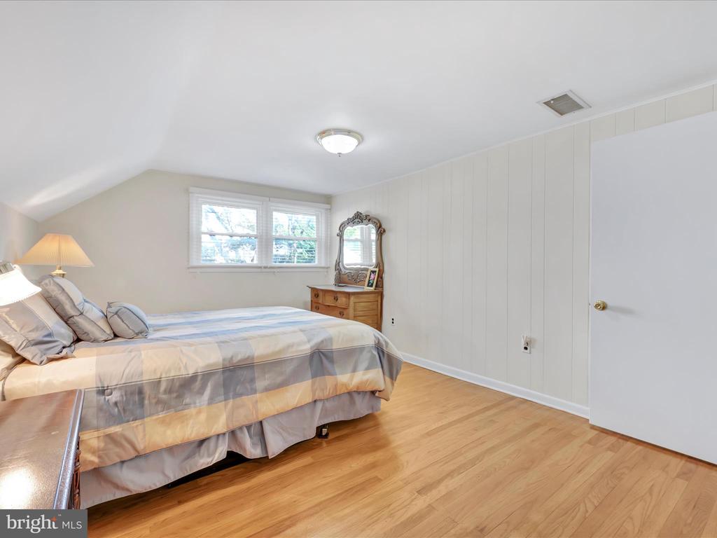 45 GARLOR DRIVE