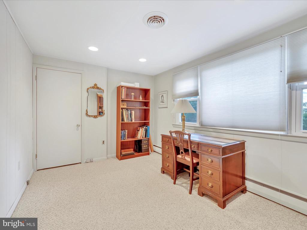 45 GARLOR DRIVE