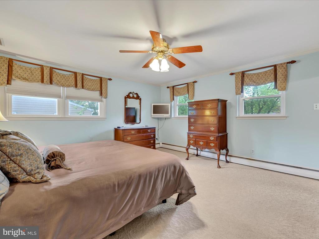 45 GARLOR DRIVE