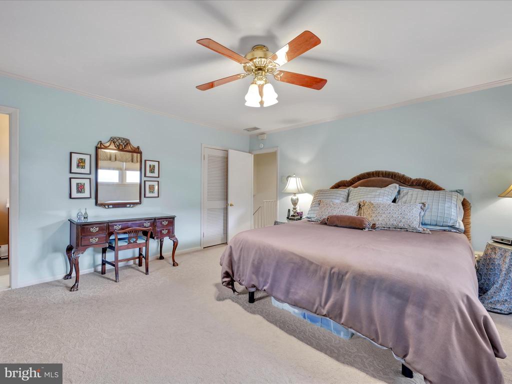 45 GARLOR DRIVE