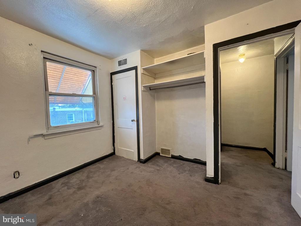 218 SPRINGTON ROAD