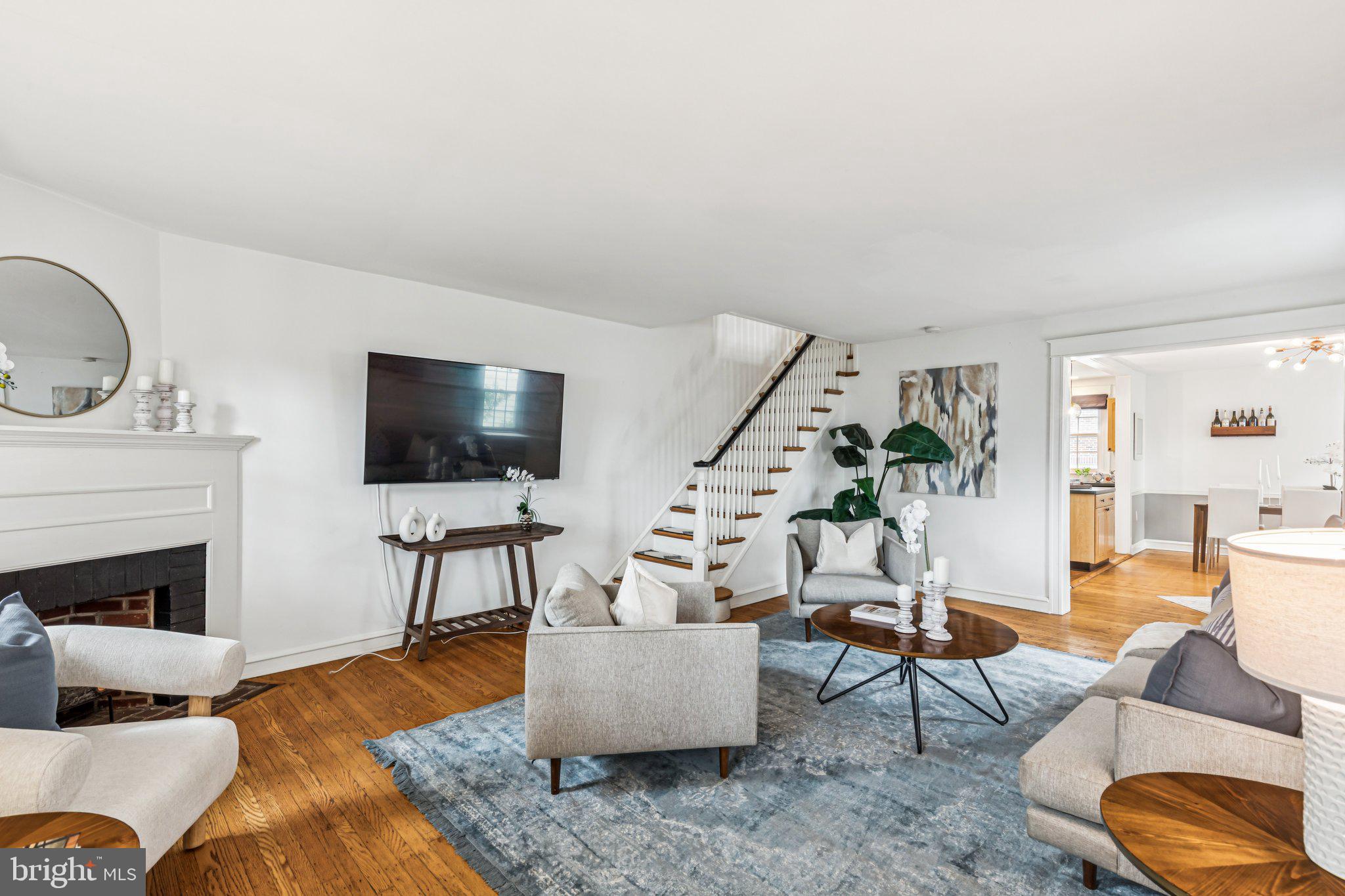 2309 BELMONT AVENUE