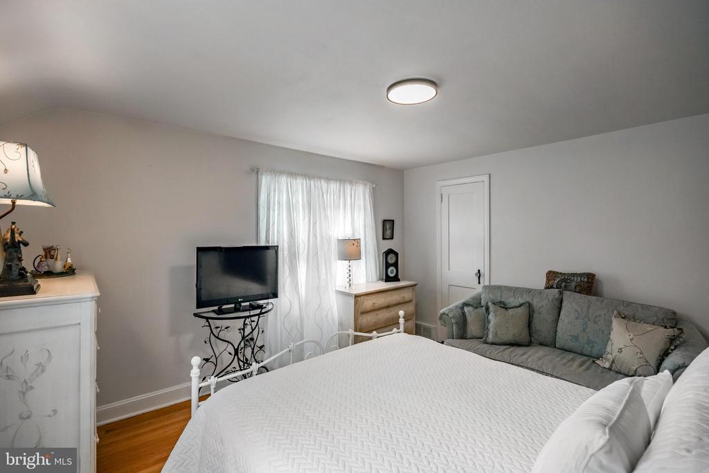 214 BRENTWOOD ROAD