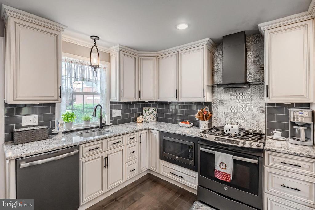 214 BRENTWOOD ROAD