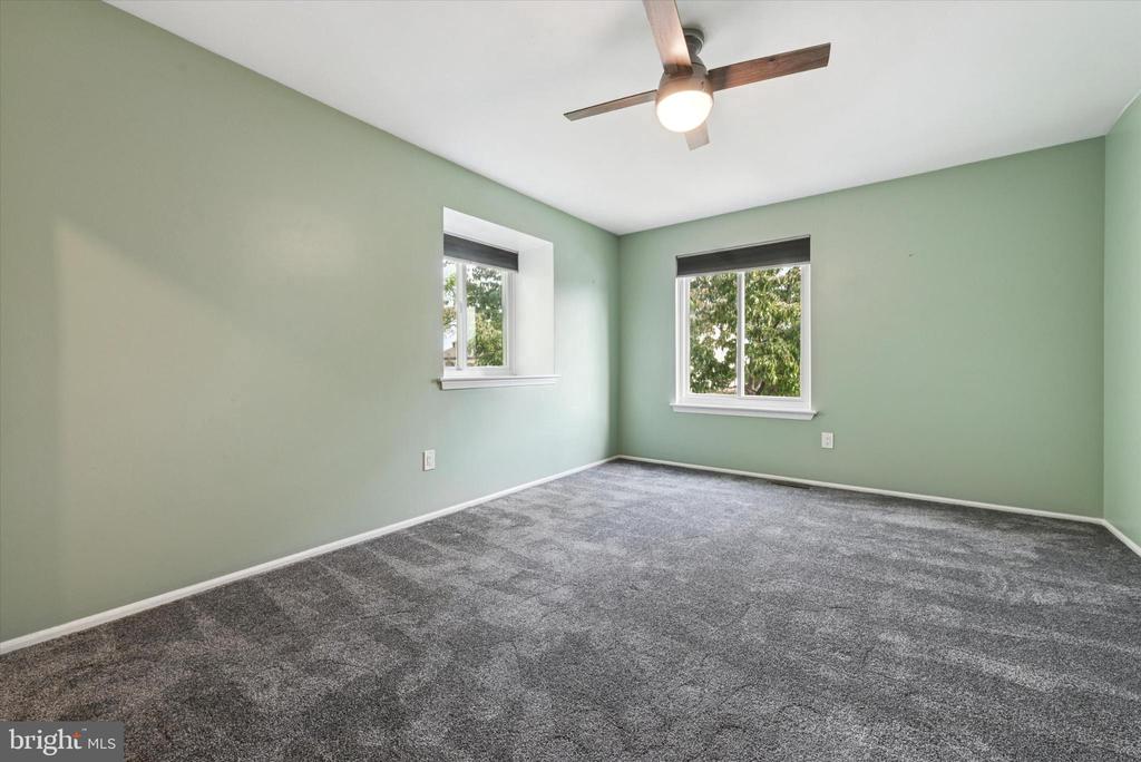 5200 HILLTOP DRIVE BR4