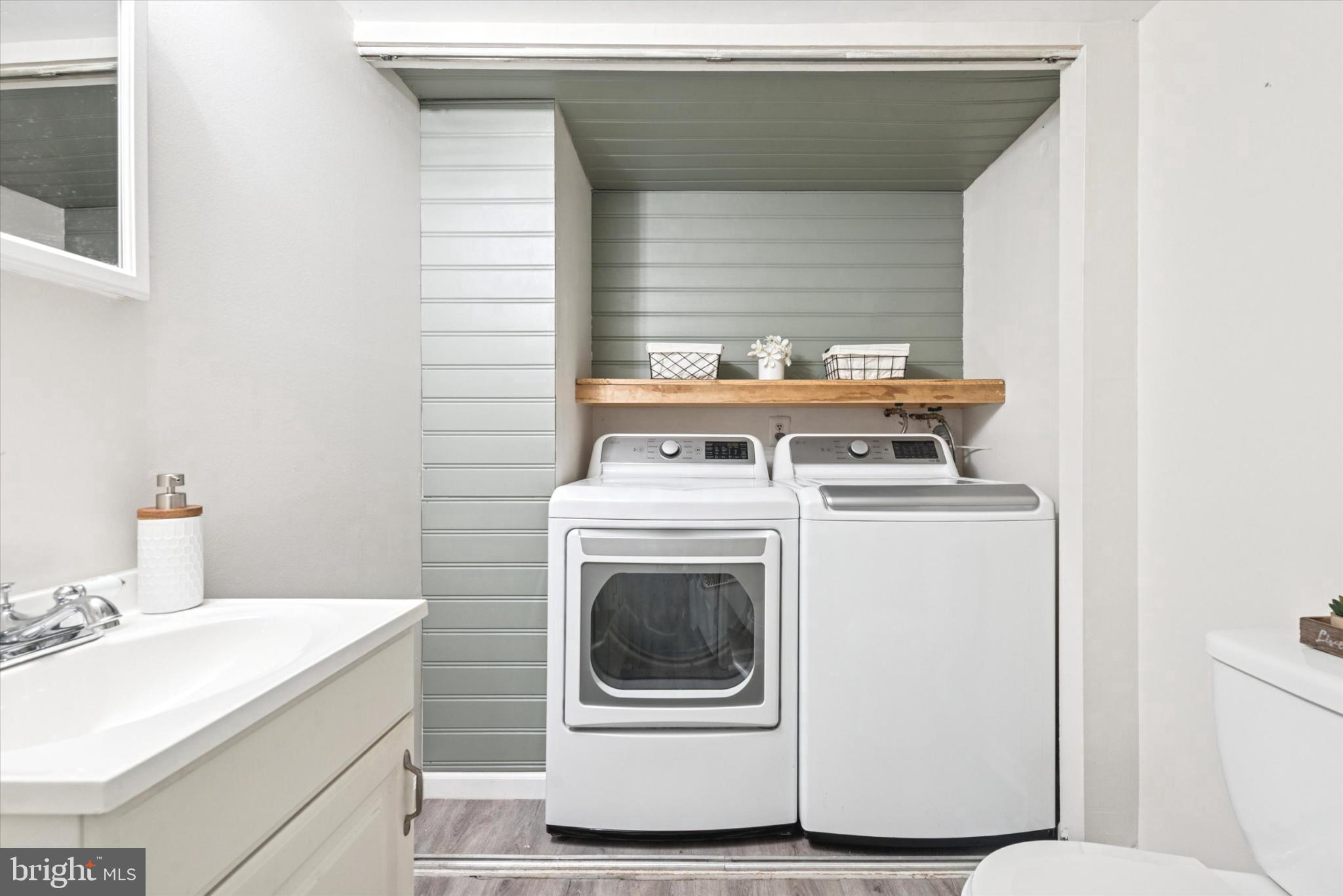 5200 HILLTOP DRIVE BR4