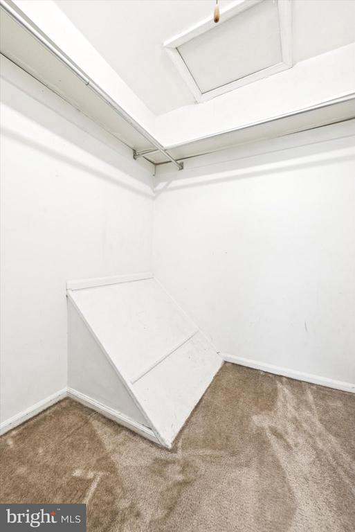 5200 HILLTOP DRIVE BR4