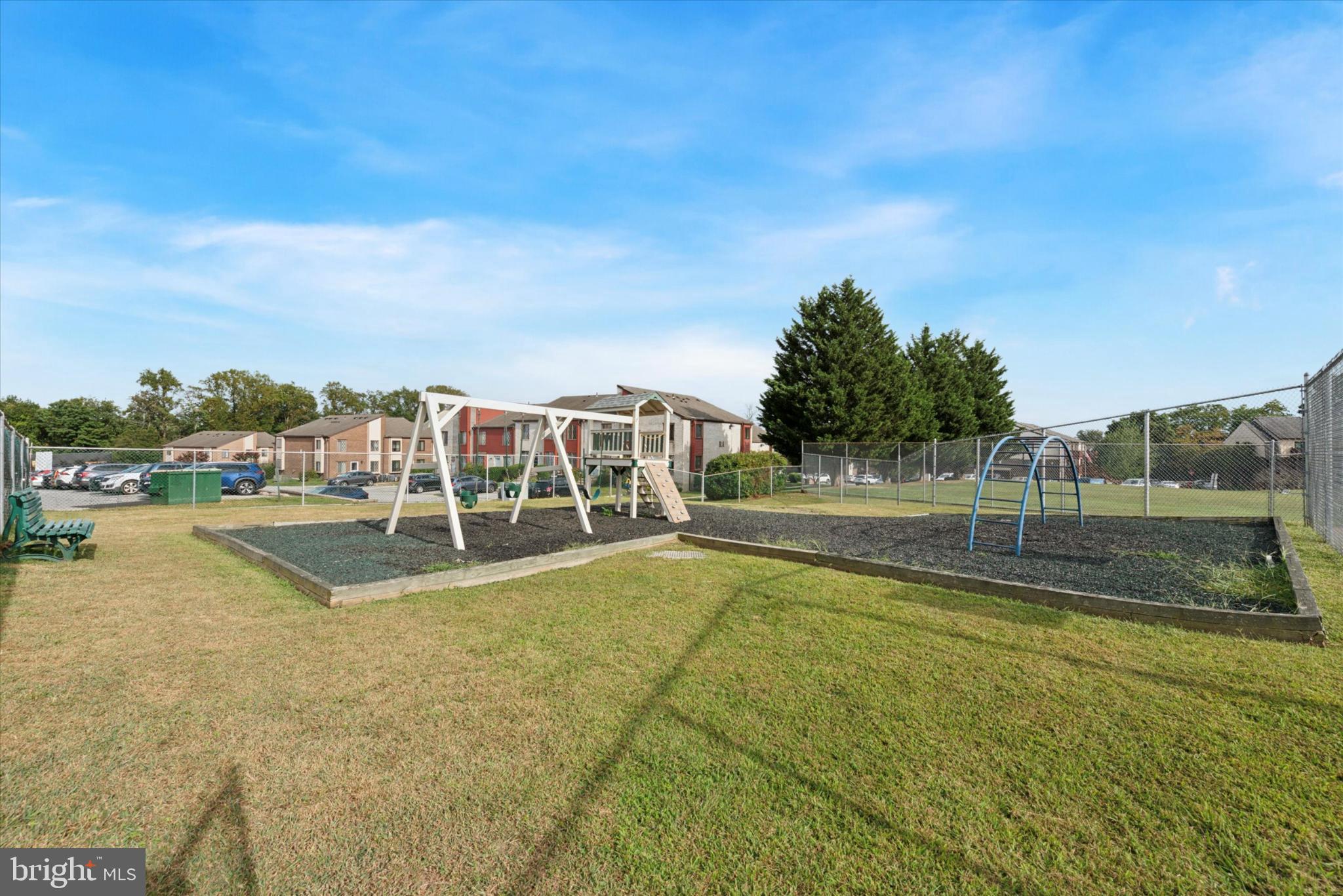 5200 HILLTOP DRIVE BR4