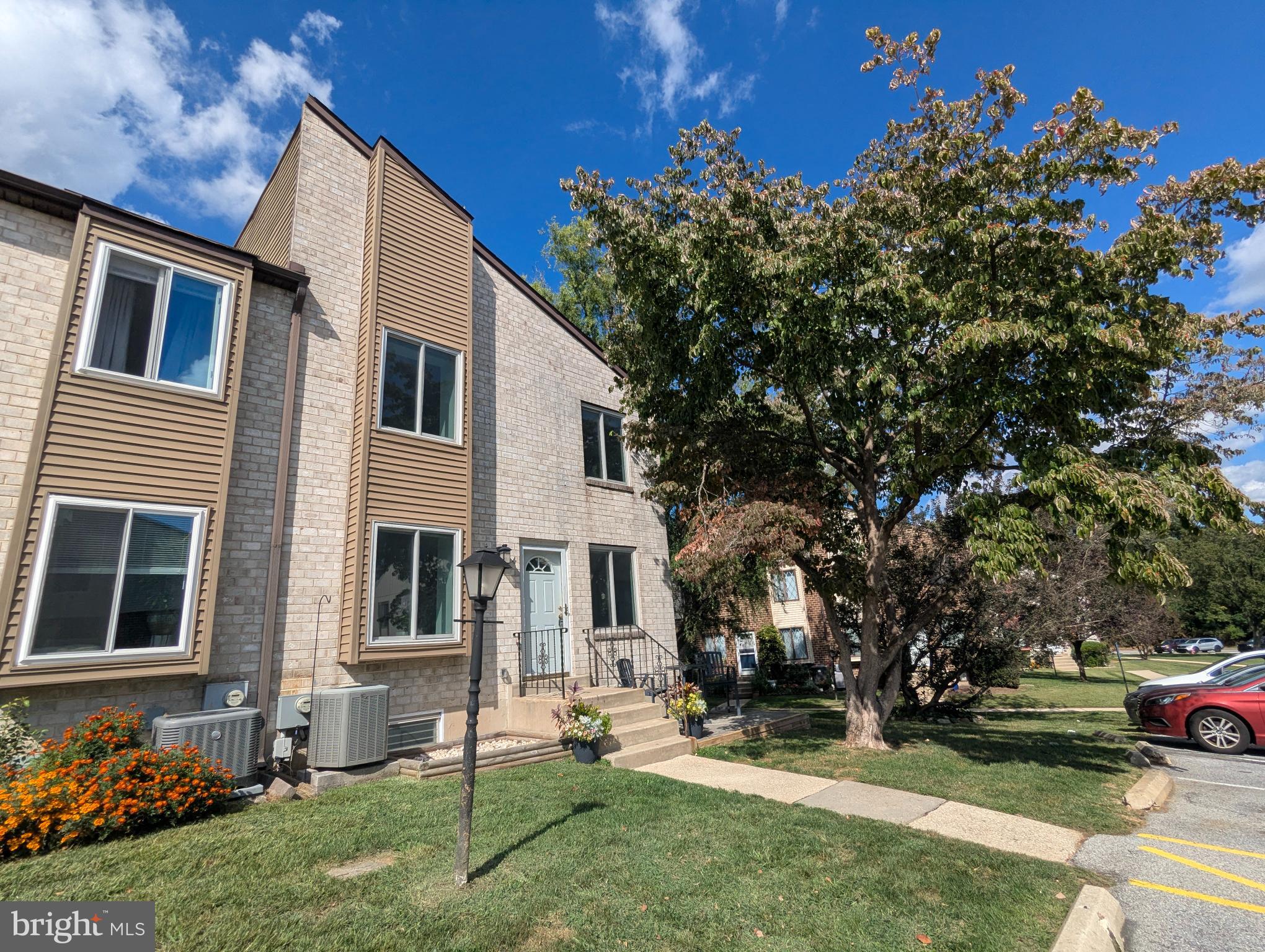 5200 HILLTOP DRIVE BR4