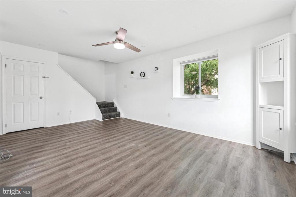5200 HILLTOP DRIVE BR4