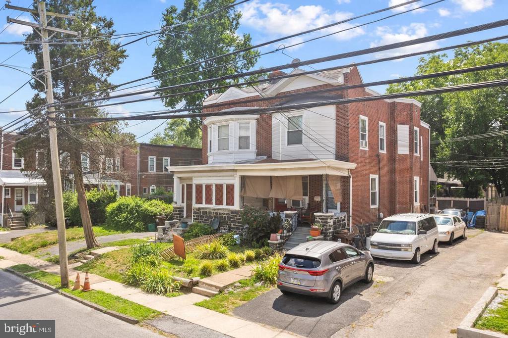 104 N UNION AVENUE