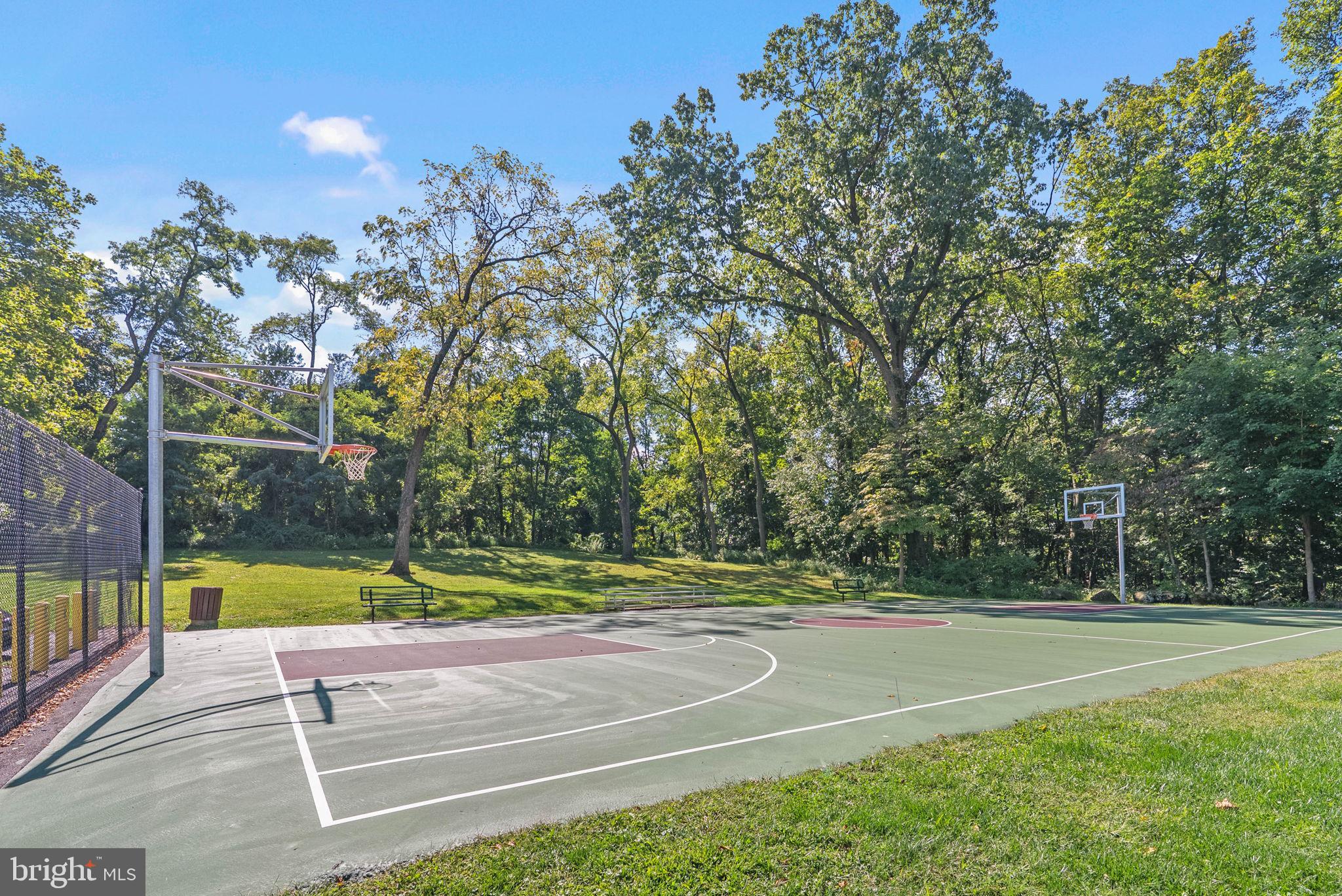 412 FAIRVIEW DRIVE