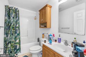 412 FAIRVIEW DRIVE
