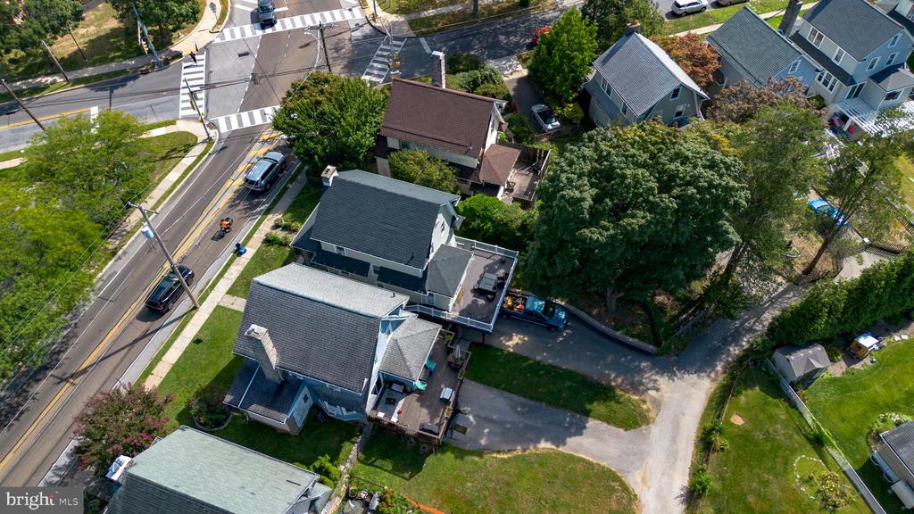 162 S EAGLE ROAD