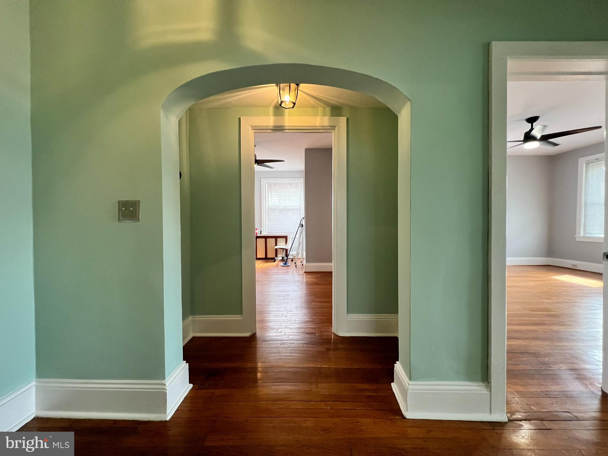 29 W STRATFORD AVENUE