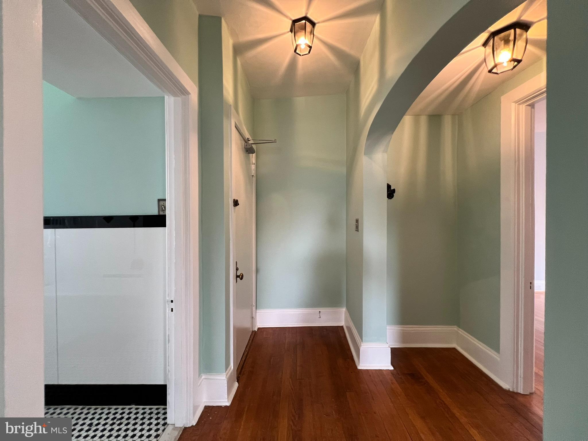 29 W STRATFORD AVENUE