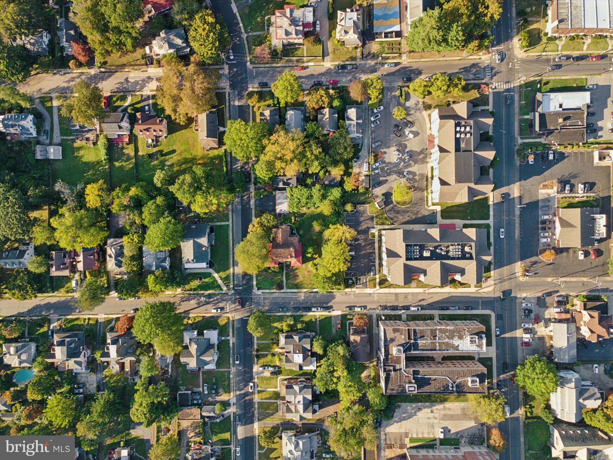 29 W STRATFORD AVENUE