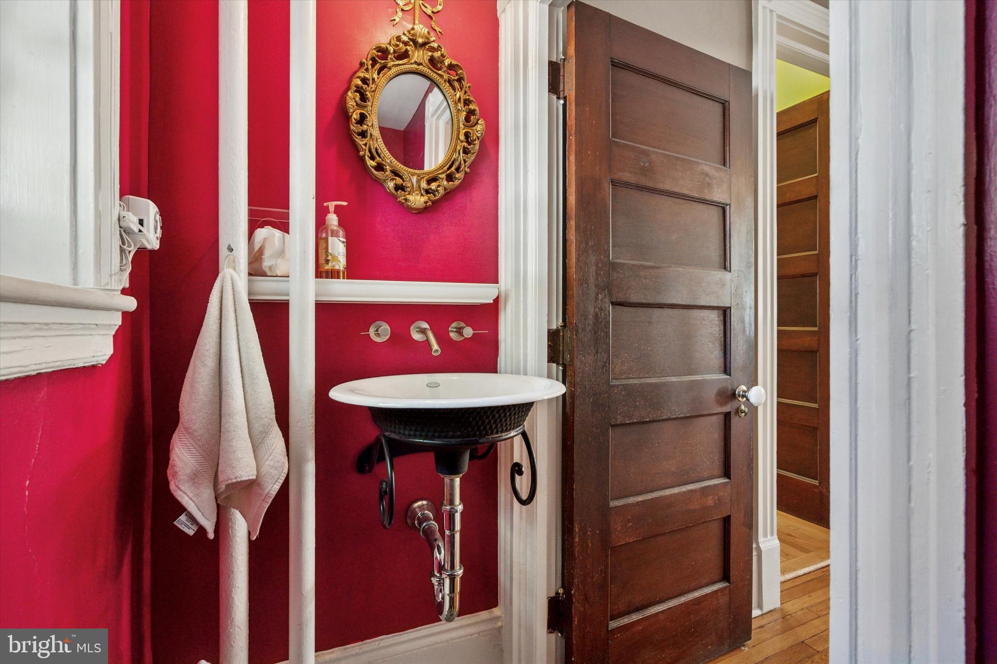 55 E GREENWOOD AVENUE