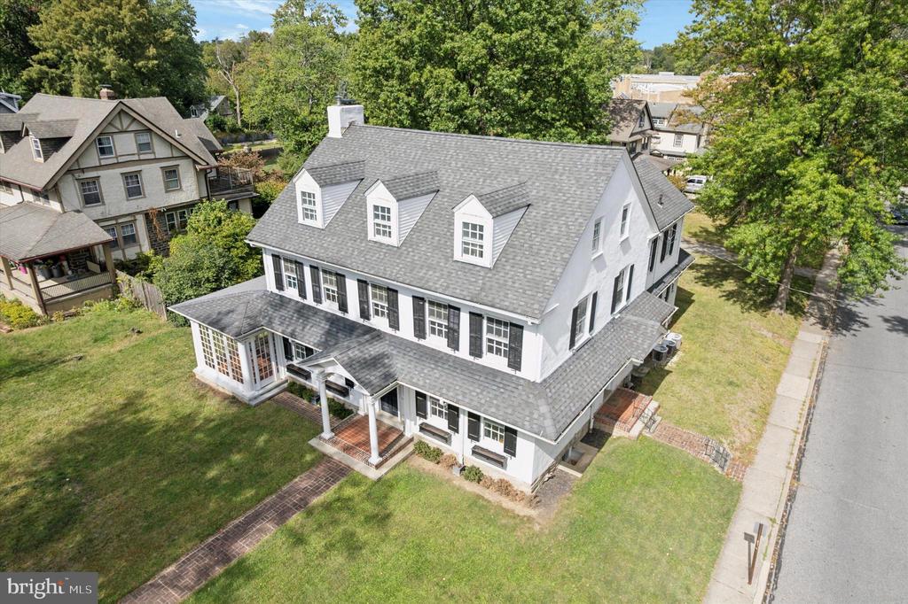 55 E GREENWOOD AVENUE