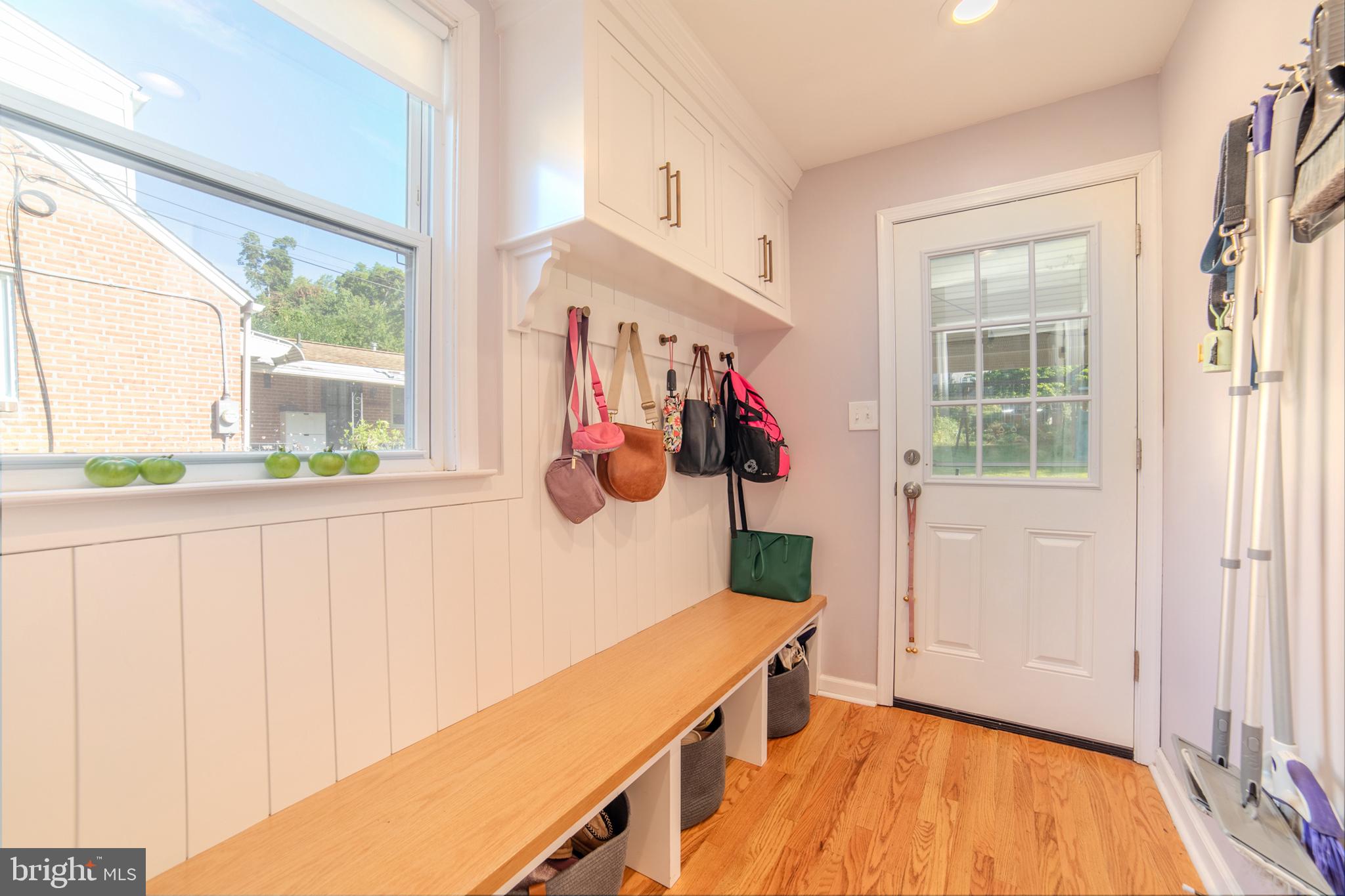 664 WASHINGTON AVENUE