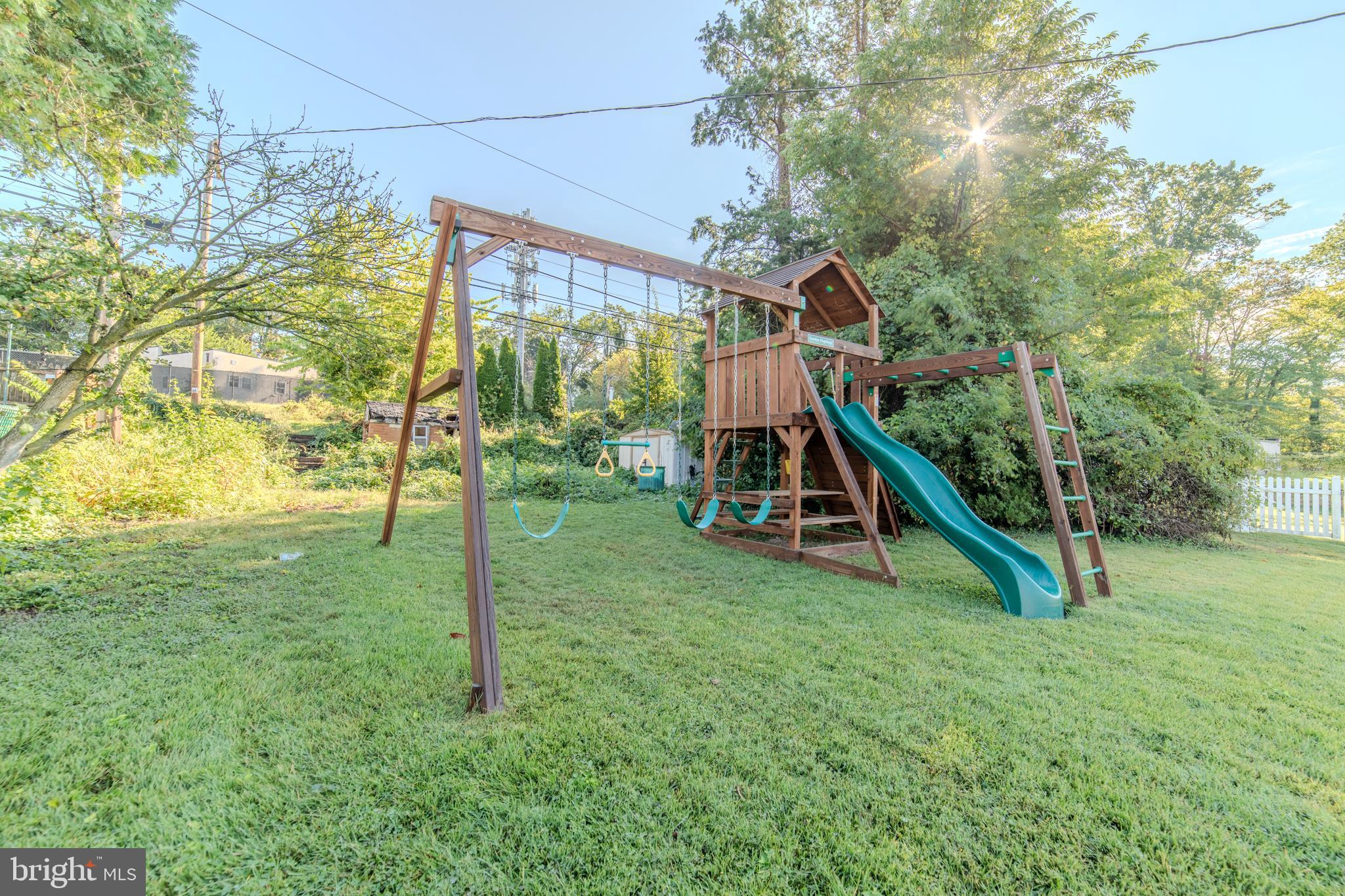 664 WASHINGTON AVENUE