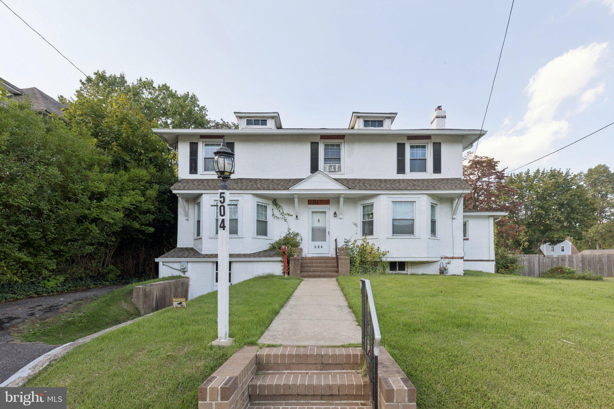 504 S ELMWOOD AVENUE