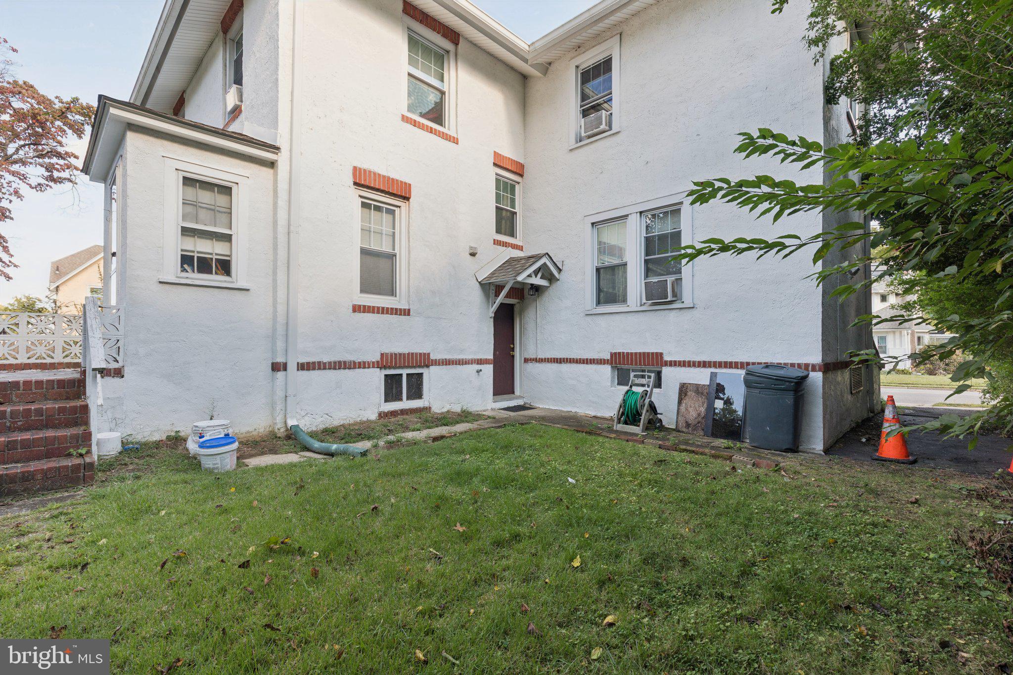 504 S ELMWOOD AVENUE