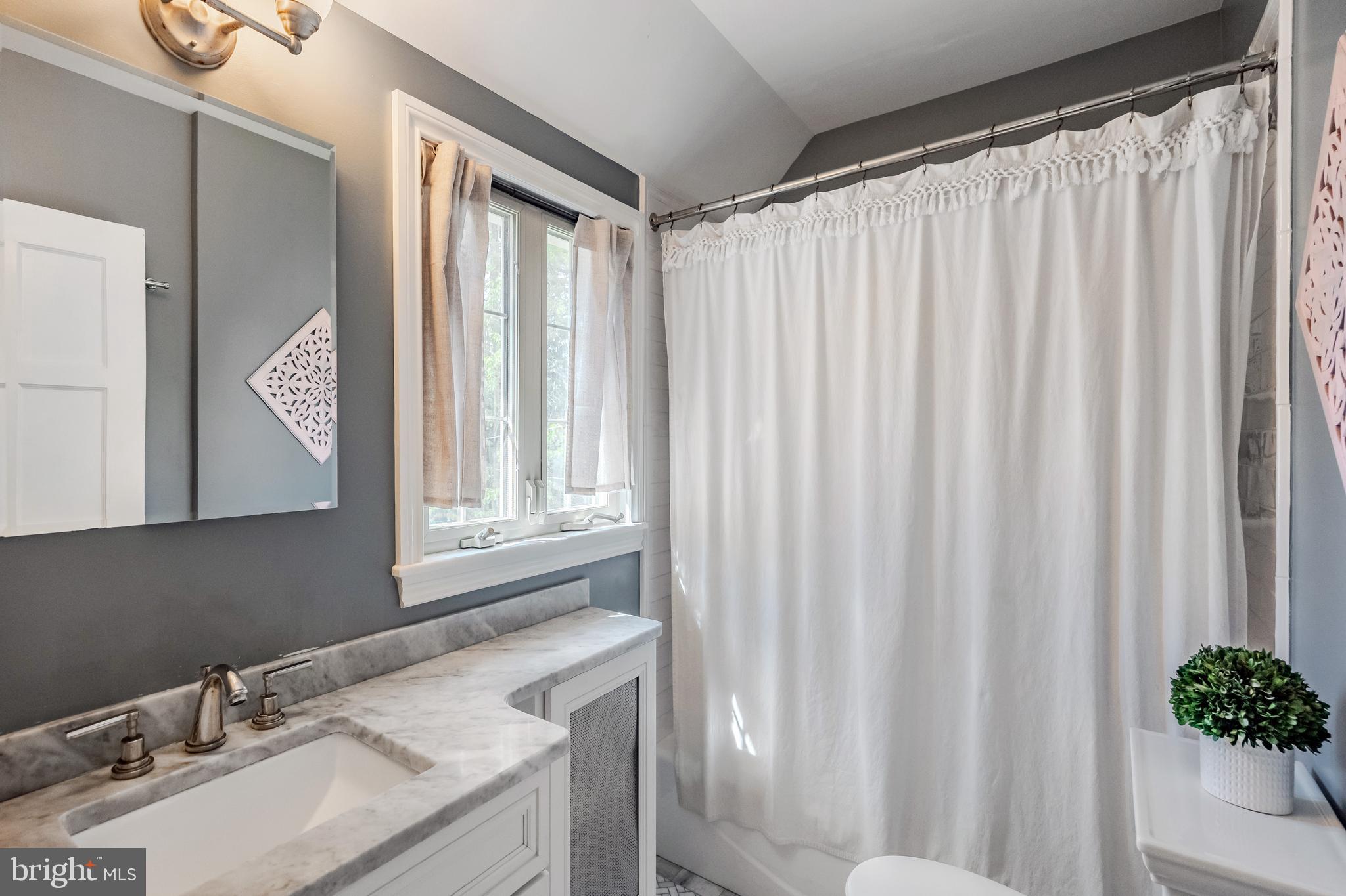 1208 BELFIELD AVENUE