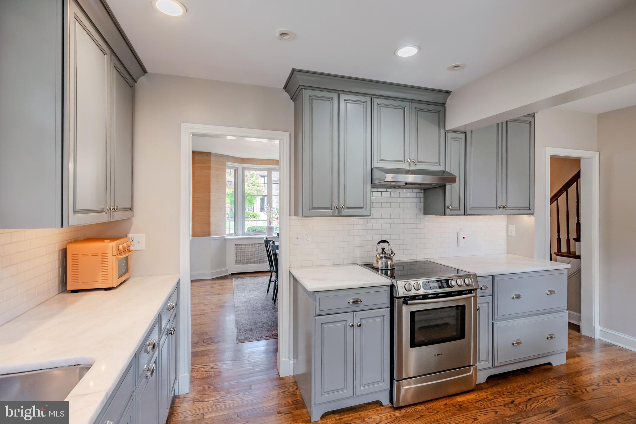 1208 BELFIELD AVENUE