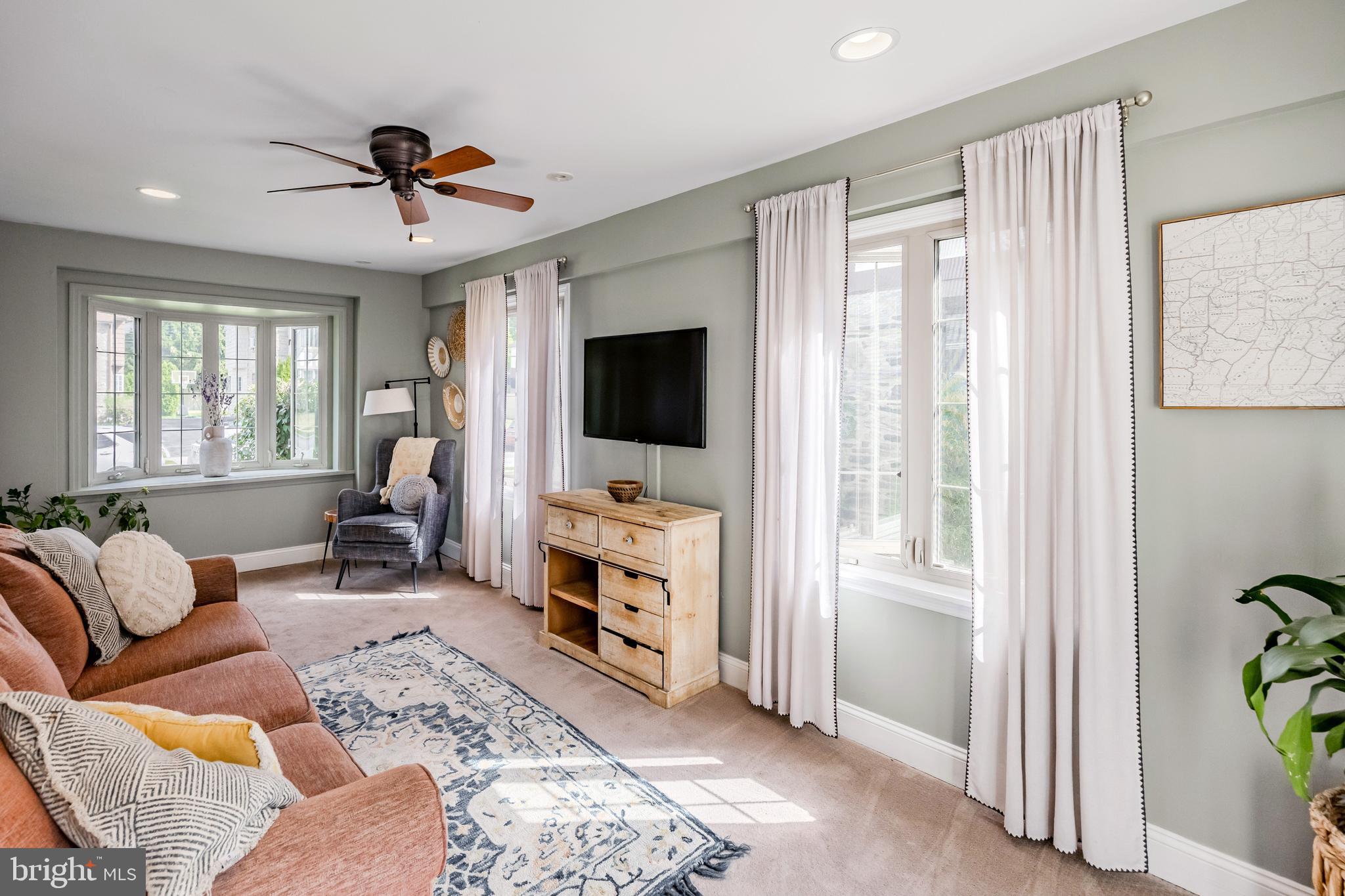 1208 BELFIELD AVENUE