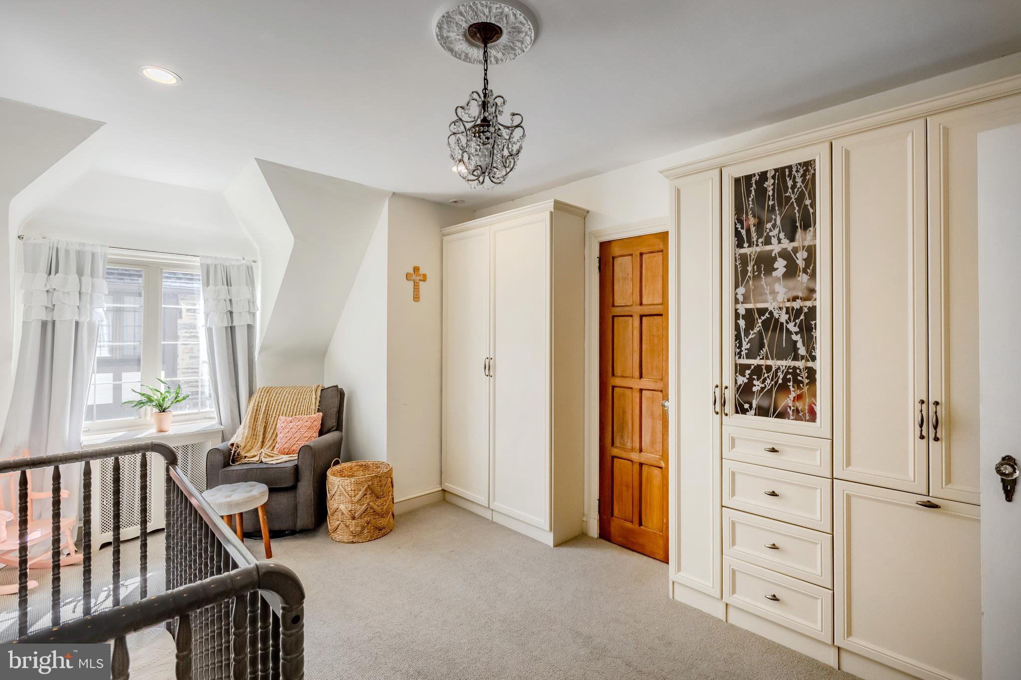 1208 BELFIELD AVENUE