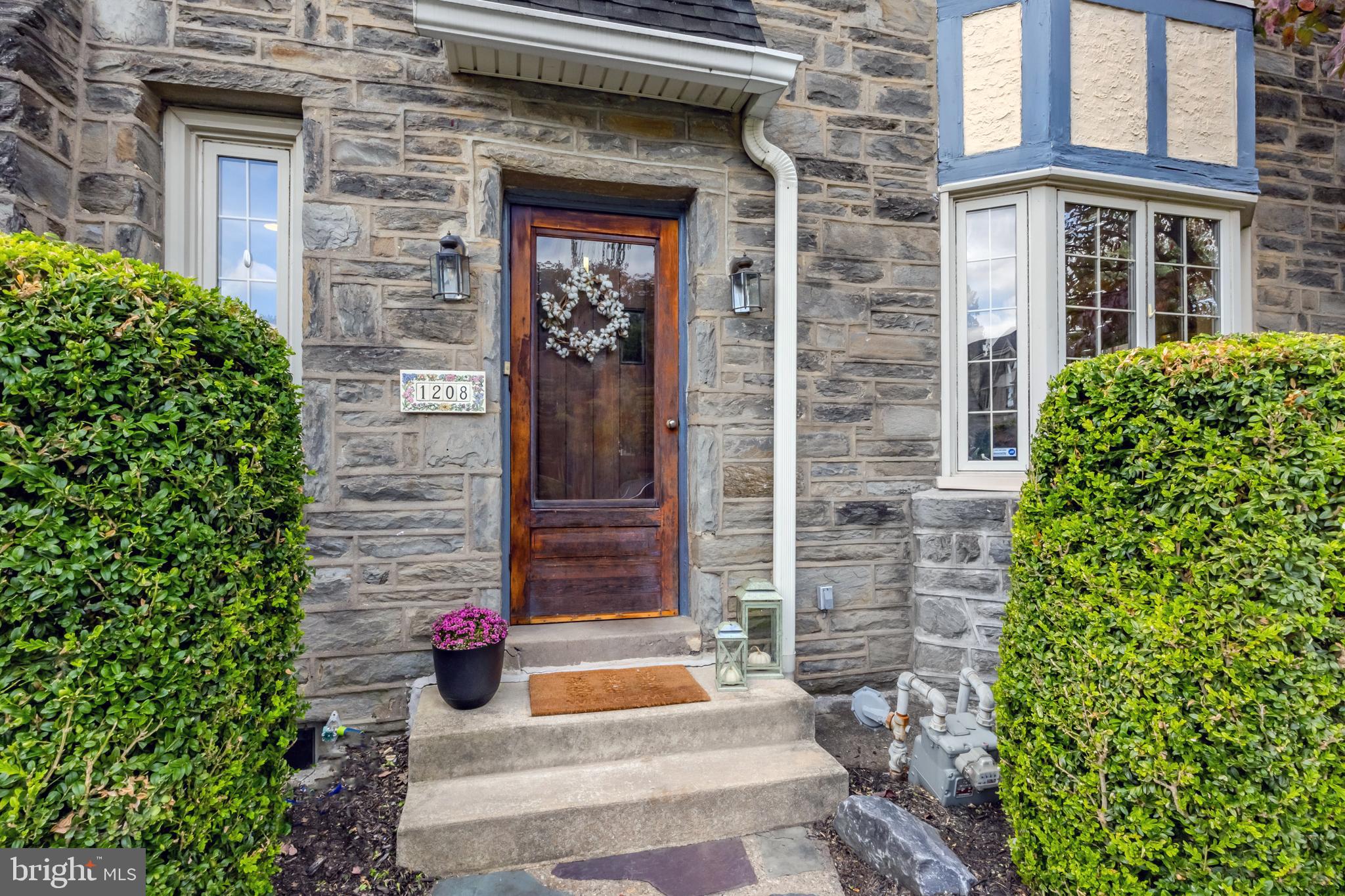 1208 BELFIELD AVENUE