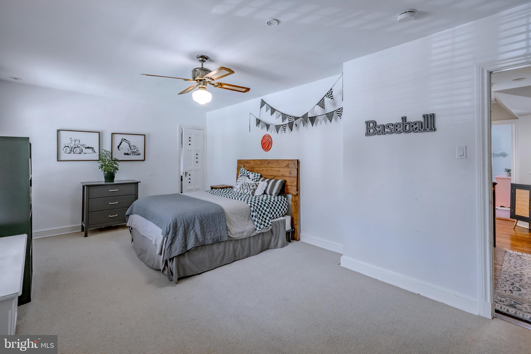 1208 BELFIELD AVENUE