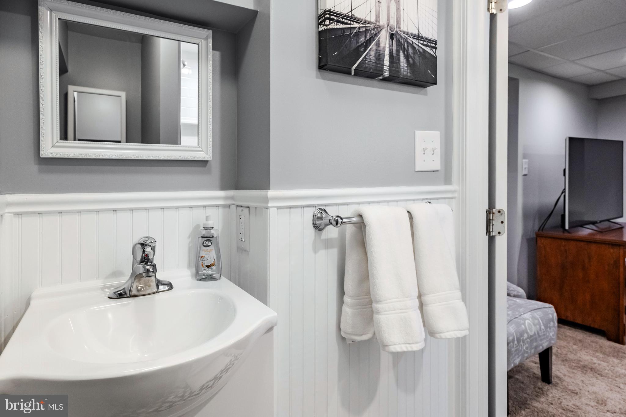 2321 BRYN MAWR AVENUE