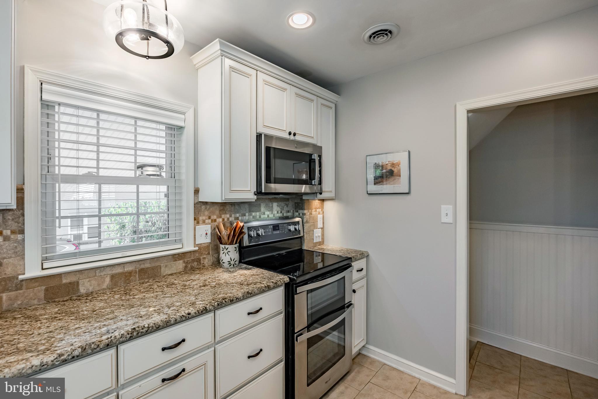 2321 BRYN MAWR AVENUE