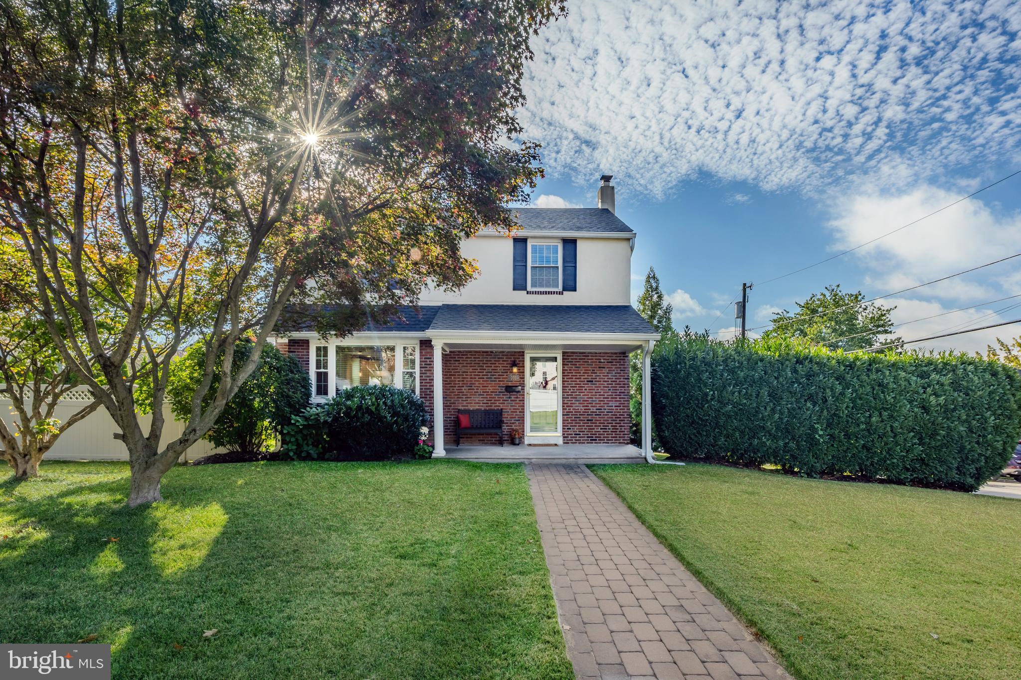 2321 BRYN MAWR AVENUE