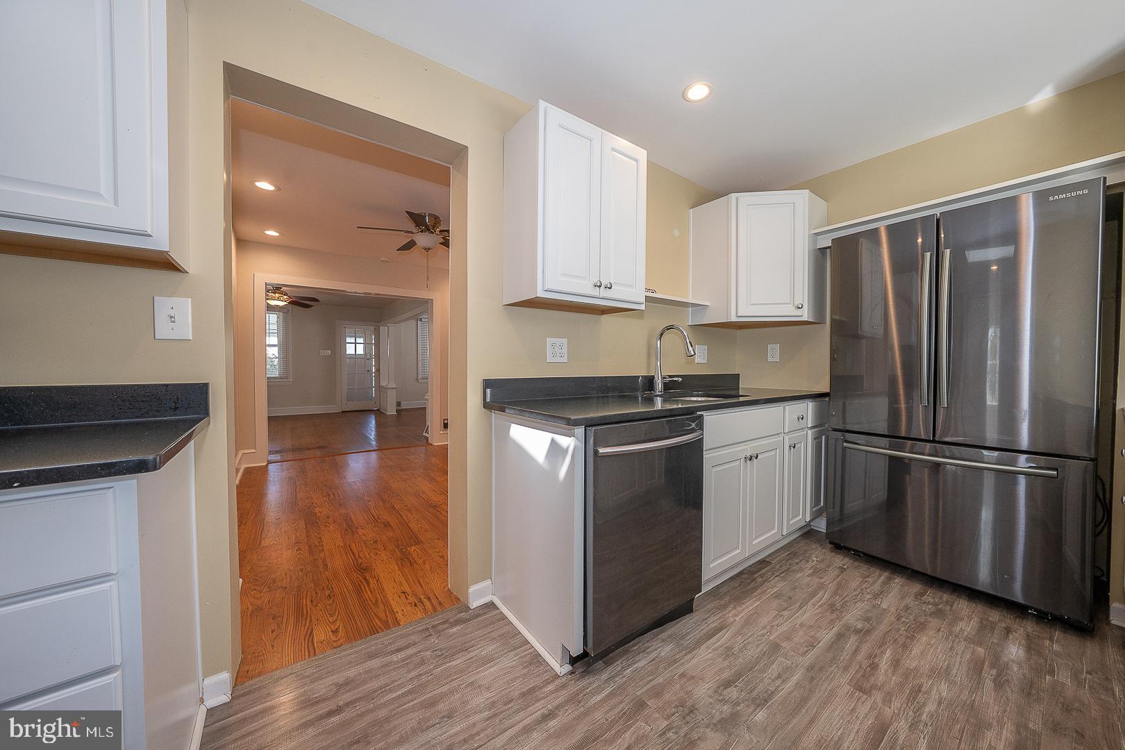 307 MANCHESTER AVENUE