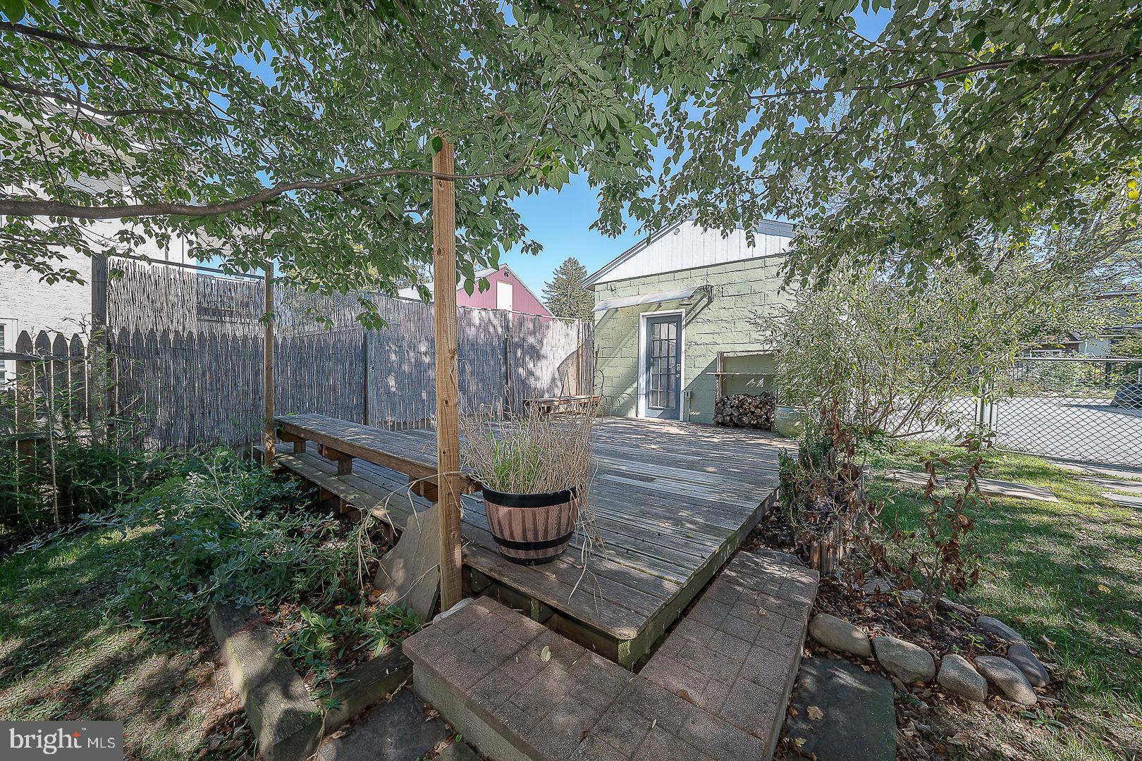 307 MANCHESTER AVENUE