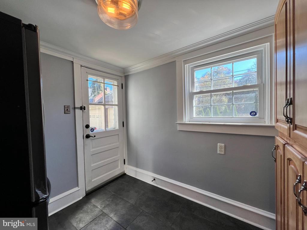 108 GLADSTONE ROAD
