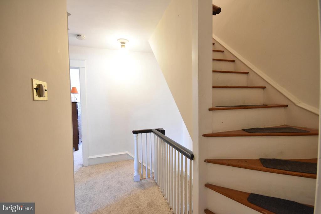 108 GLADSTONE ROAD