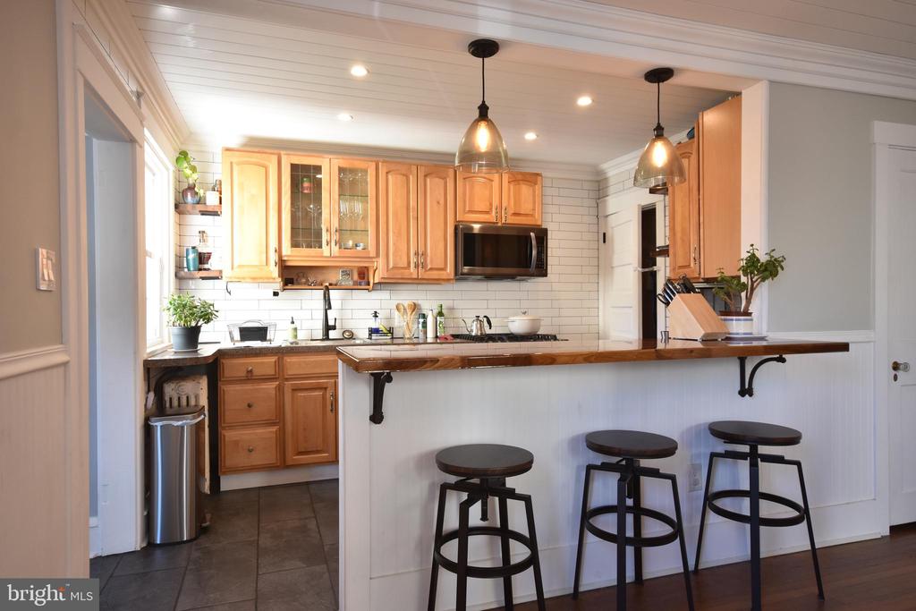 108 GLADSTONE ROAD