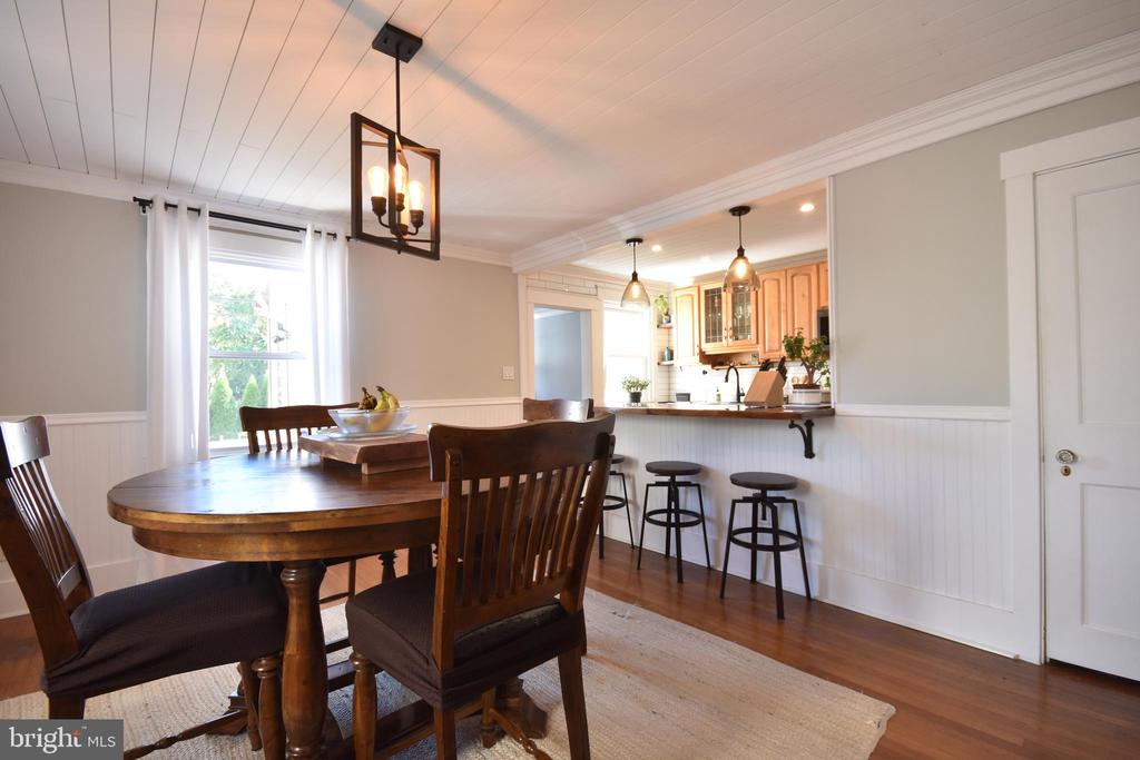 108 GLADSTONE ROAD