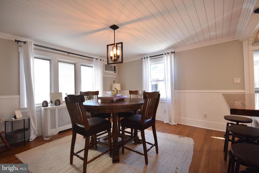108 GLADSTONE ROAD