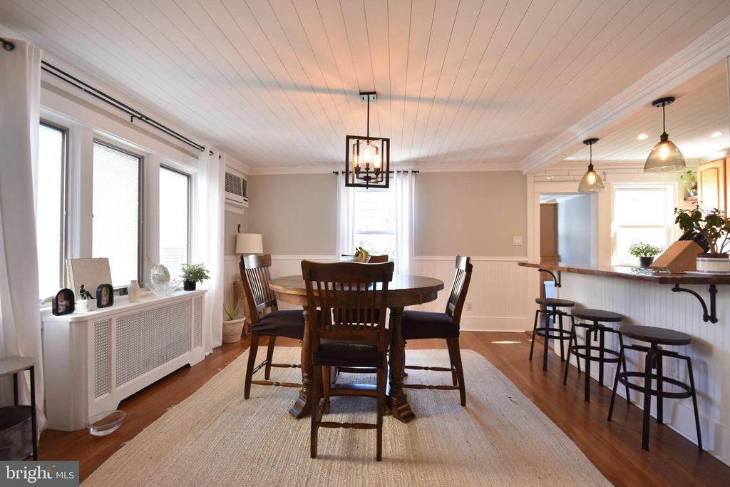 108 GLADSTONE ROAD