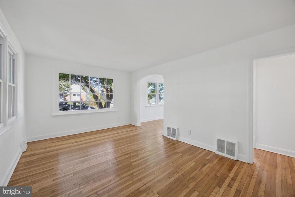 1228 OLD LANE