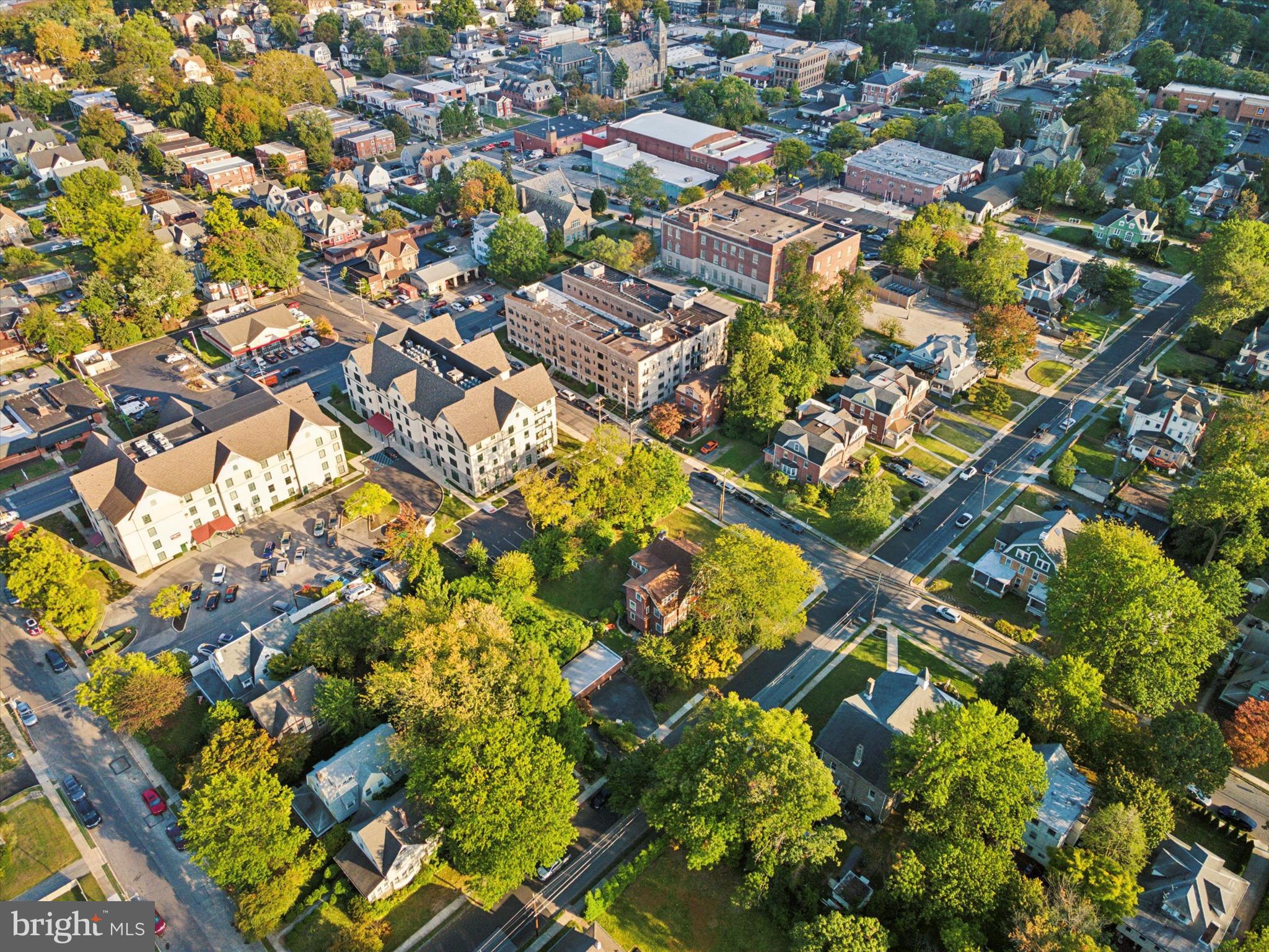 29 W STRATFORD AVENUE