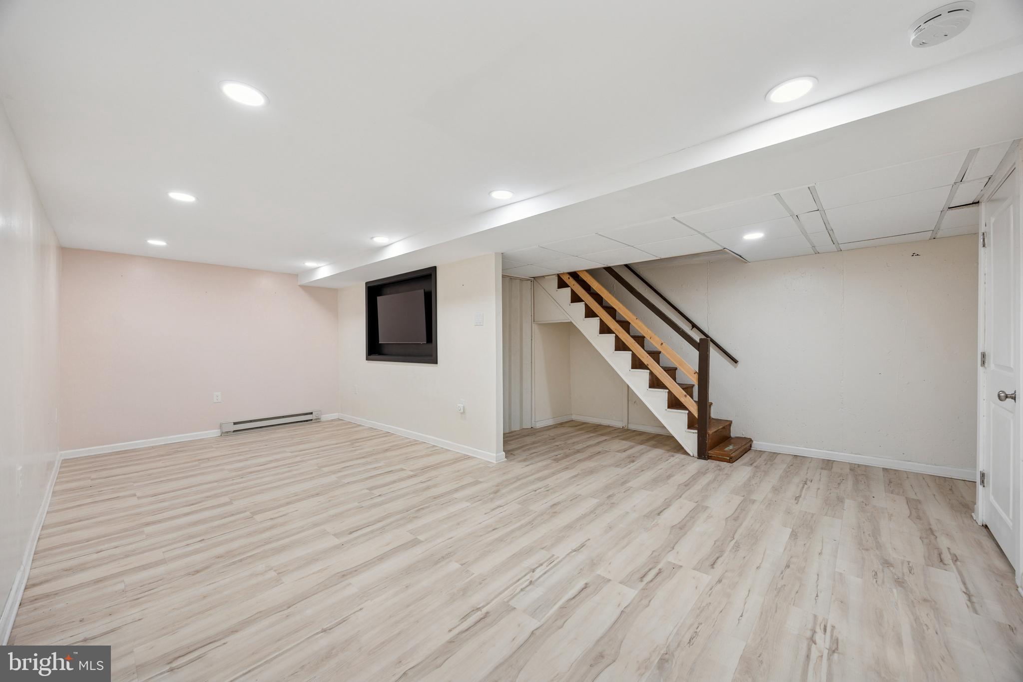 255 SHERBROOK BOULEVARD