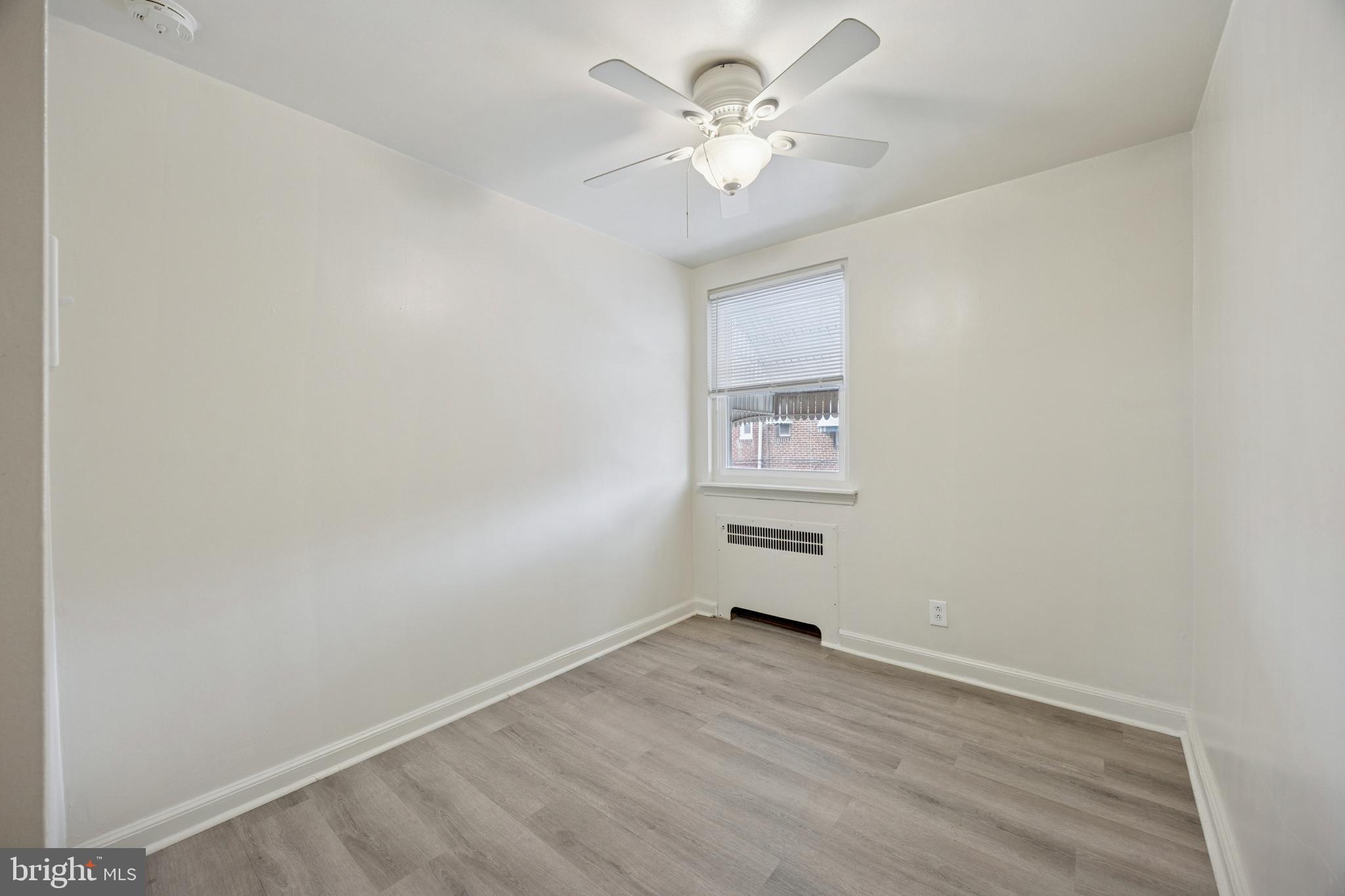 255 SHERBROOK BOULEVARD